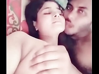 Desi girl enjoying with her bf