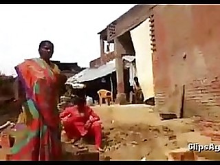 desi worker aunty abusing