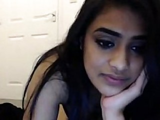 Beautiful Indian/Pakistani Lady masturbating.